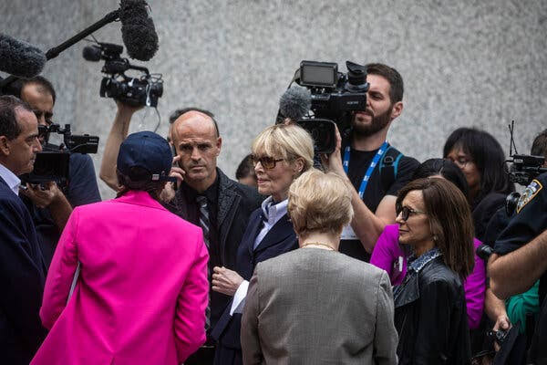 DOJ Opens Investigation Into Reid Hoffman Nonprofit Over Funding of E. Jean Carroll's Lawsuit Against Trump